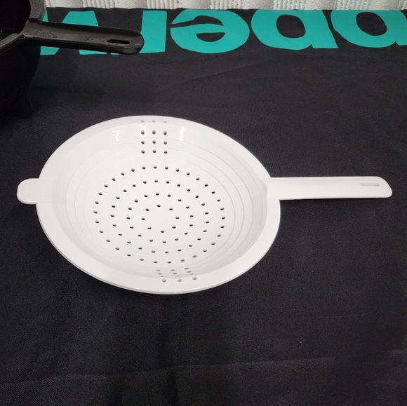 Tupperware Double Colander - Picture 4 of 7